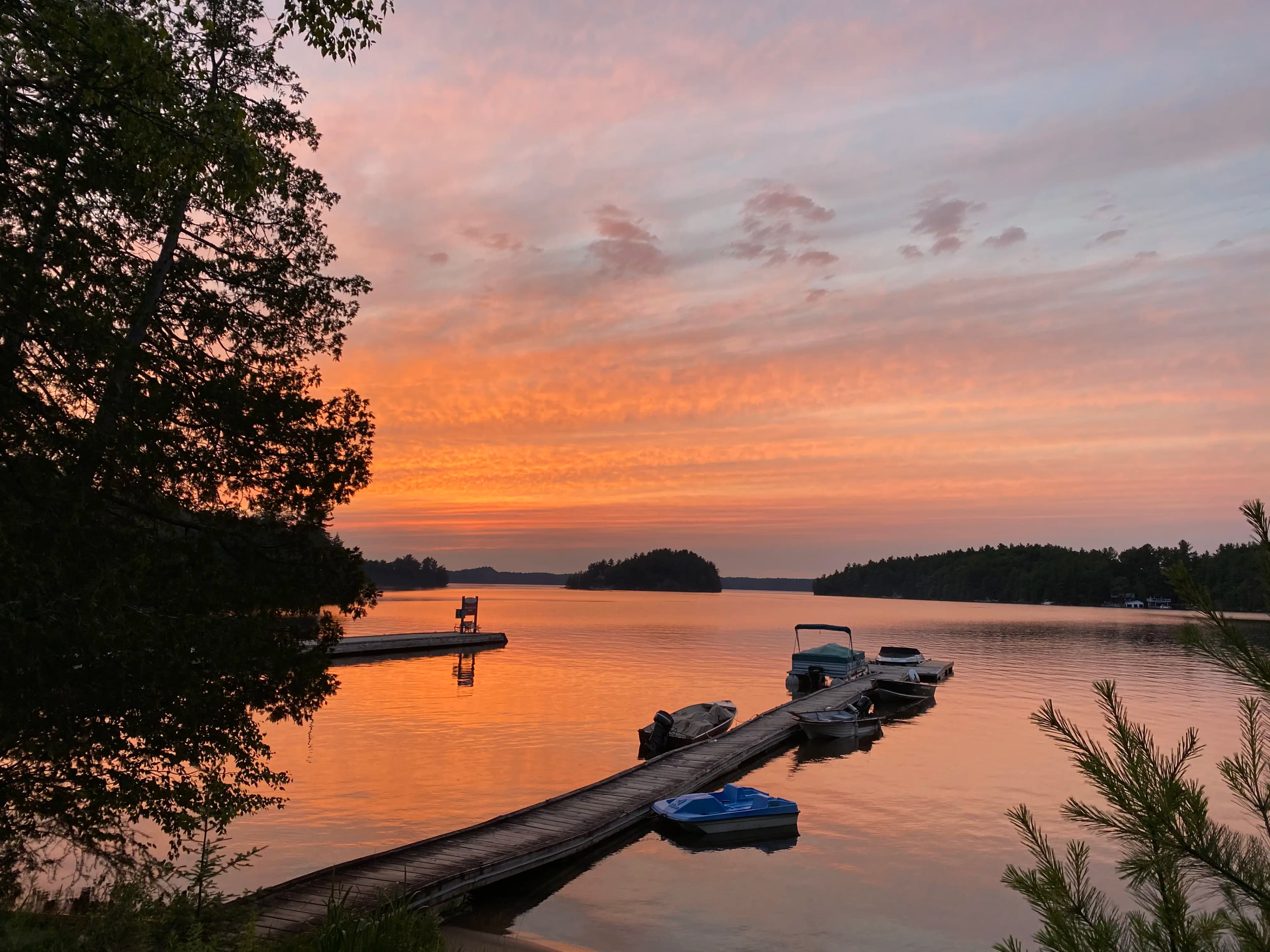 Beautiful Muskoka lakefront cottage view