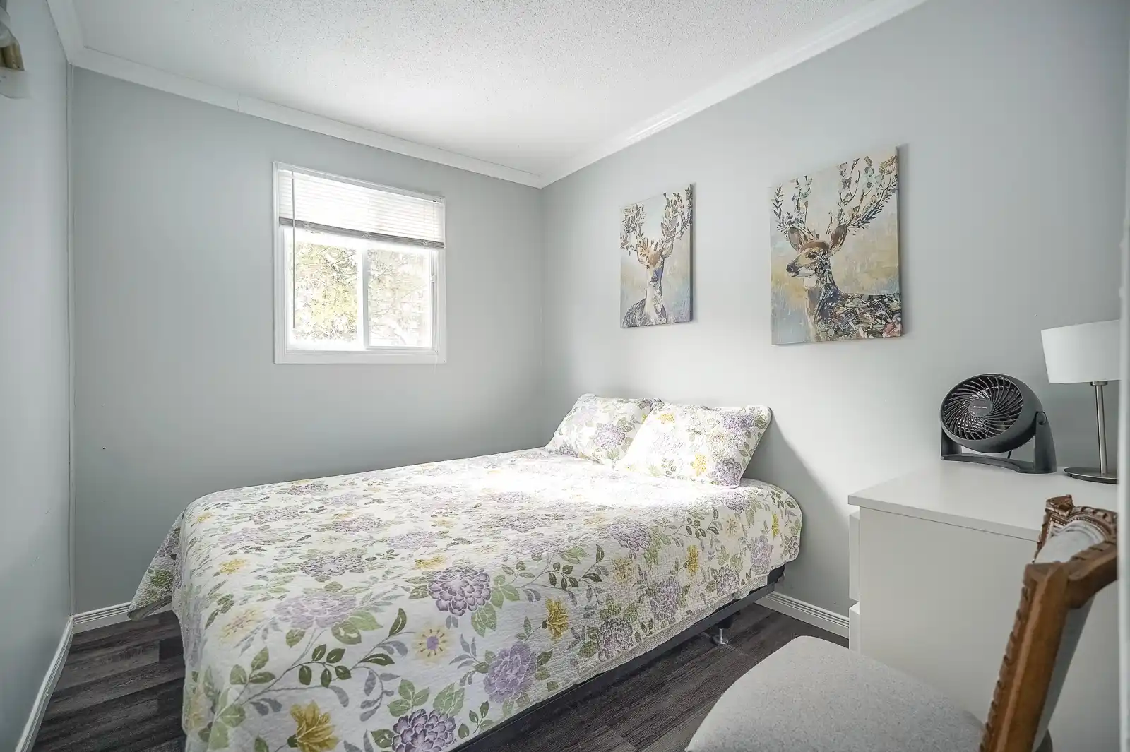 Rustic Retreat - Photo 3