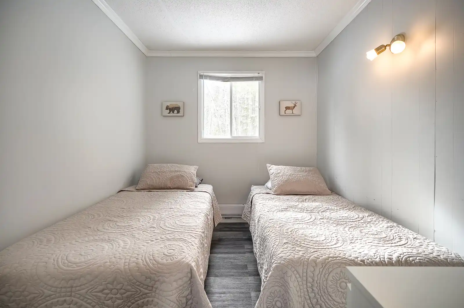 Rustic Retreat - Photo 4